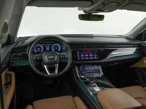 Внедорожник Audi Q8 2018 года, 6890999 рублей, Москва