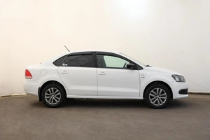 Седан Volkswagen Polo 2013 года, 870000 рублей, Орёл