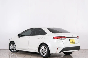 Универсал Toyota Corolla 2019 года, 1890000 рублей, Красноярск