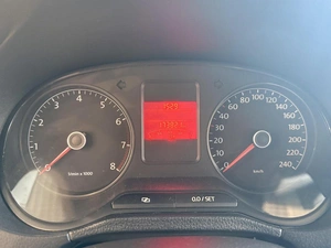 Седан Volkswagen Polo 2014 года, 915000 рублей, Орёл