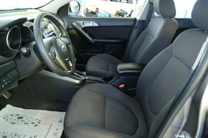Седан Kia Cerato 2009 года, 979000 рублей, Омск