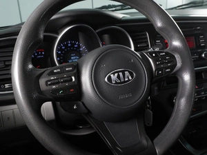 Седан Kia Optima 2014 года, 1398000 рублей, Минеральные Воды