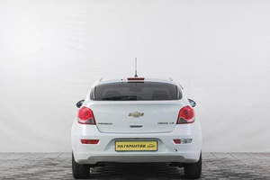 Хетчбэк Chevrolet Cruze 2012 года, 639000 рублей, Кемерово