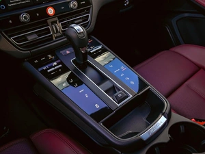 Внедорожник Porsche Macan 2023 года, 8840000 рублей, Краснодар