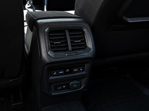 Внедорожник Volkswagen Tiguan 2019 года, 2684000 рублей, Краснодар