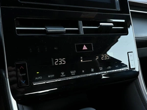 Седан Toyota Avalon 2022 года, 3100000 рублей, Волгоград