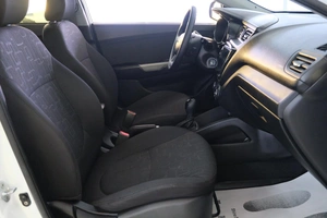 Седан Kia Rio 2014 года, 949000 рублей, Омск