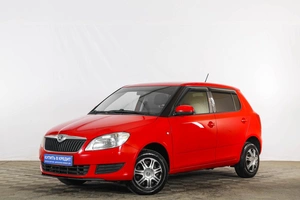Хетчбэк Skoda Fabia 2014 года, 679000 рублей, Тюмень