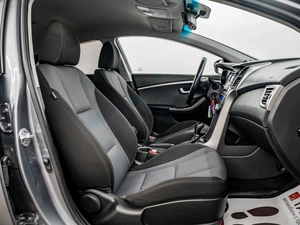 Хетчбэк Hyundai i30 2014 года, 925000 рублей, Красноярск