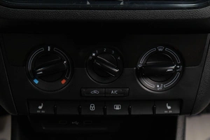 Лифтбек Volkswagen Polo 2021 года, 1169000 рублей, Оренбург