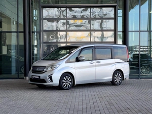 Минивэн Honda Stepwgn 2015 года, 1780000 рублей, Уфа