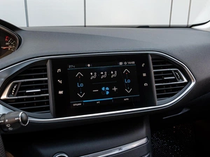 Хетчбэк Peugeot 308 2019 года, 1515000 рублей, Краснодар