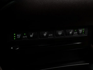 Седан Lexus ES 2019 года, 2949000 рублей, Тюмень