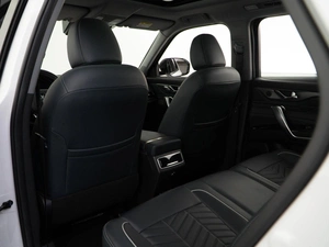 Внедорожник Changan CS95 2023 года, 2694444 рублей, Москва