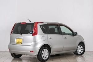 Хетчбэк Nissan Note 2010 года, 619000 рублей, Красноярск