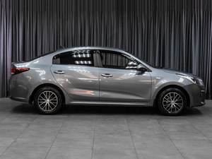 Седан Kia Rio 2019 года, 1189000 рублей, Тюмень