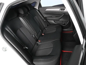 Седан Hyundai Sonata 2019 года, 1650000 рублей, Ростов-на-Дону