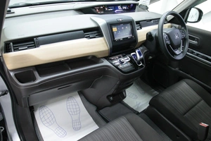 Минивэн Honda Freed 2017 года, 1428000 рублей, Солонцы