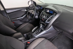 Хетчбэк Ford Focus 2012 года, 649000 рублей, Пермь