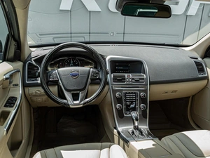 Внедорожник Volvo XC60 2013 года, 1680000 рублей, Краснодар