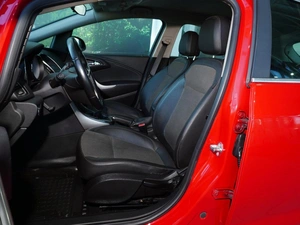 Хетчбэк Opel Astra 2011 года, 668000 рублей, Тверь