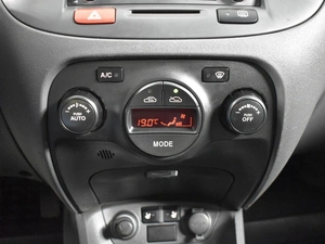 Хетчбэк Kia Rio 2011 года, 743100 рублей, Казань