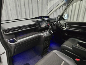 Минивэн Honda Stepwgn Spada 2015 года, 2150000 рублей, Красноярск