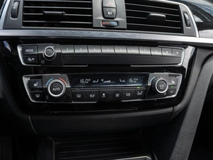 Седан BMW 3 серия 2018 года, 2091000 рублей, Краснодар
