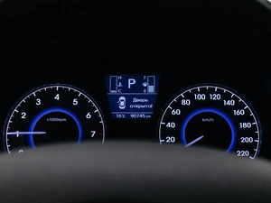 Седан Hyundai Solaris 2015 года, 1450000 рублей, Красноярск