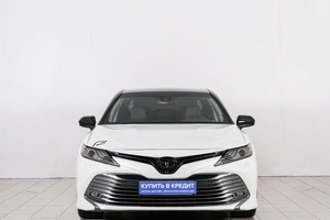 Седан Toyota Camry 2020 года, 3599000 рублей, Красноярск
