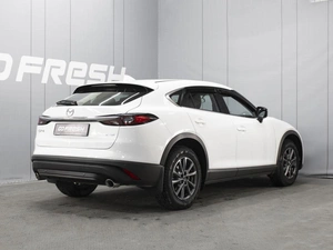 Внедорожник Mazda CX-4 2022 года, 2340000 рублей, Омск