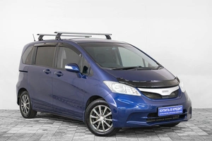 Минивэн Honda Freed 2012 года, 1149000 рублей, Кемерово