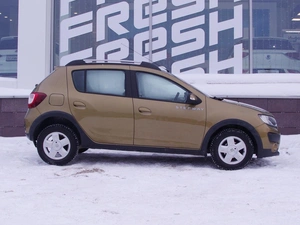 Хетчбэк Renault Sandero Stepway 2015 года, 935000 рублей, Владимир