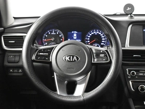 Седан Kia K5 2019 года, 1672900 рублей, Казань