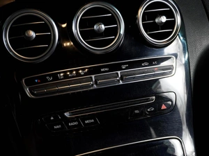 Седан Mercedes-benz C-класс 2016 года, 1999000 рублей, Воронеж