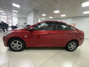 Седан Hyundai Solaris 2014 года, 1009000 рублей, Ачинск
