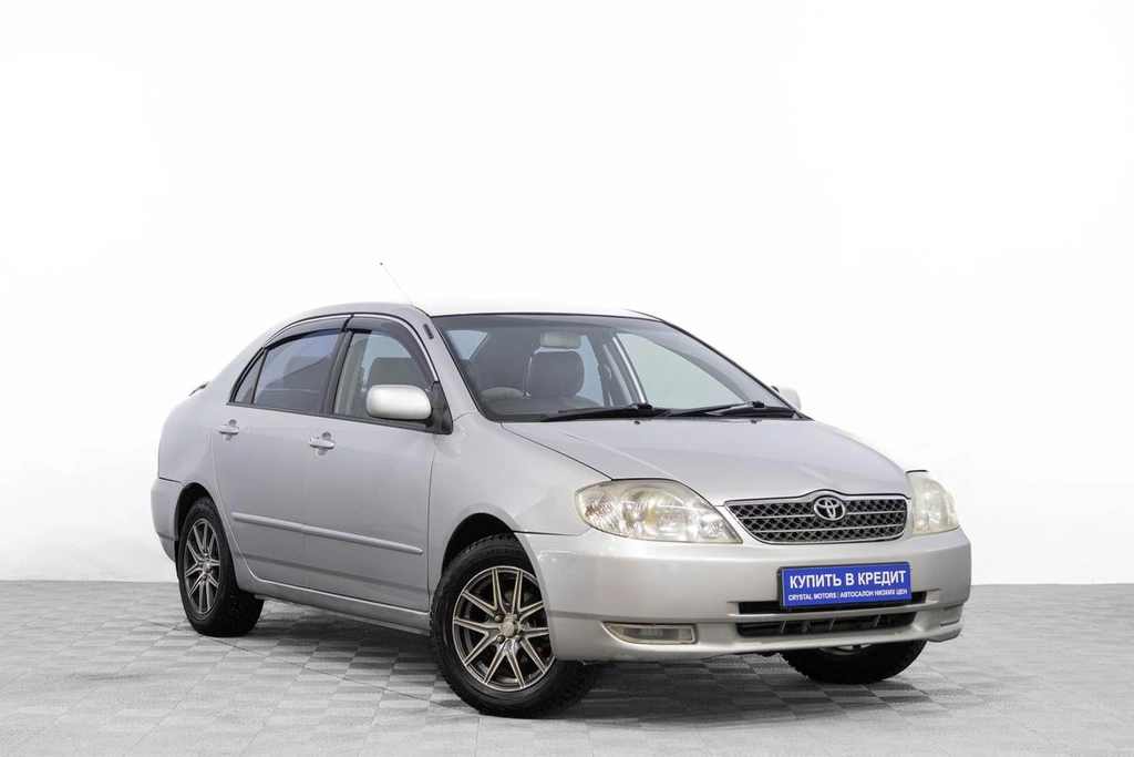 Седан Toyota Corolla 2002 года, 499000 рублей, Барнаул