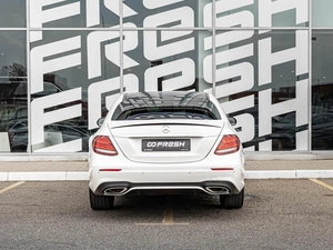 Седан Mercedes-benz E-класс 2016 года, 2835000 рублей, Краснодар