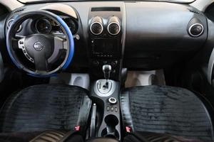 Внедорожник Nissan Qashqai 2007 года, 1099000 рублей, Омск