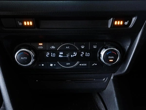 Хетчбэк Mazda 3 2013 года, 1015000 рублей, Ставрополь