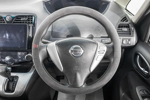 Минивэн Nissan Serena 2013 года, 1299000 рублей, Барнаул