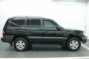 Внедорожник Toyota Land Cruiser 2006 года, 5795000 рублей, Красноярск