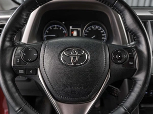 Внедорожник Toyota RAV4 2018 года, 2249070 рублей, Тюмень