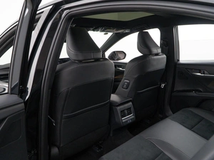 Седан Toyota Camry 2025 года, 4398999 рублей, Москва