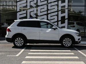Внедорожник Volkswagen Tiguan 2018 года, 2319000 рублей, Волгоград