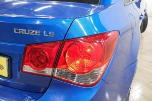Седан Chevrolet Cruze 2011 года, 649000 рублей, Новокузнецк