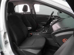 Хетчбэк Ford Focus 2015 года, 954000 рублей, Воронеж