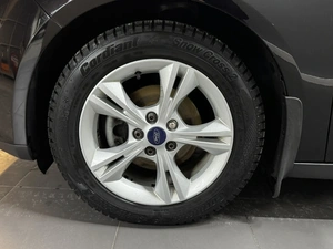 Хетчбэк Ford Focus 2014 года, 1097000 рублей, Красноярск