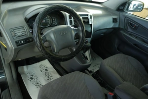 Внедорожник Hyundai Tucson 2004 года, 829000 рублей, Омск