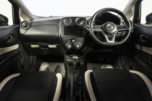 Хетчбэк Nissan Note 2018 года, 959000 рублей, Новосибирск